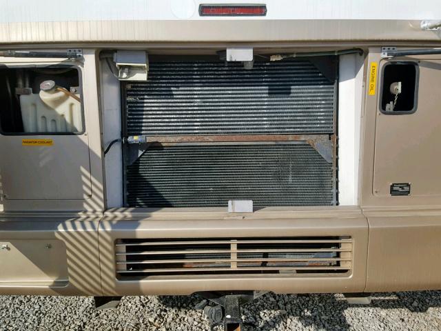 1RF12061012012582 - 2001 ROADMASTER RAIL DYANASTER TWO TONE photo 7