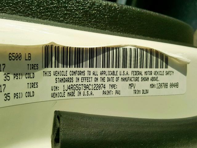 1J4RG5GT9AC122074 - 2010 JEEP COMMANDER WHITE photo 10