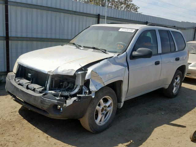 1GKDS13S372231721 - 2007 GMC ENVOY SILVER photo 2