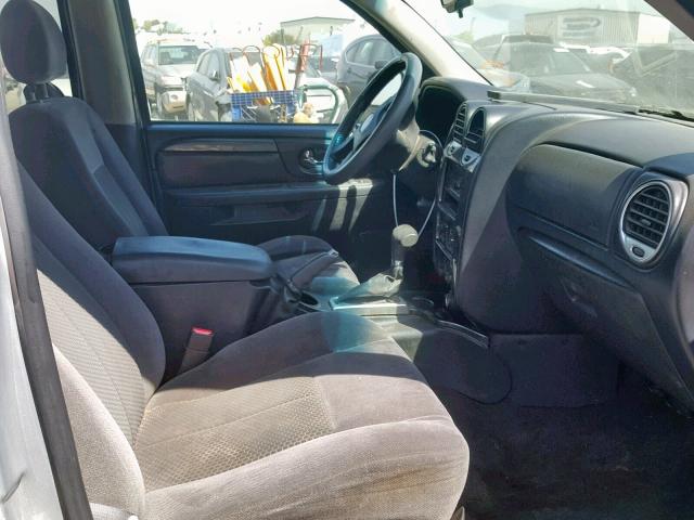 1GKDS13S372231721 - 2007 GMC ENVOY SILVER photo 5