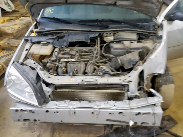 1FAFP34N77W126768 - 2007 FORD FOCUS ZX4 SILVER photo 7