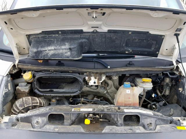 3C6TRVDG8FE501832 - 2015 RAM PROMASTER 白色 照片 7