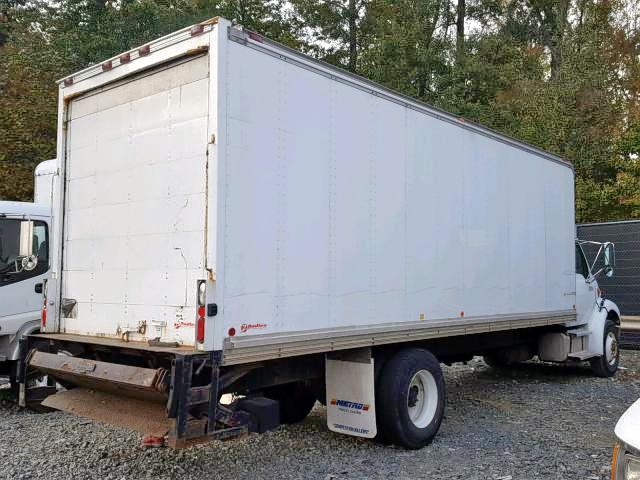 2FZACFDC24AN06140 - 2004 STERLING TRUCK ACTERRA WHITE photo 4