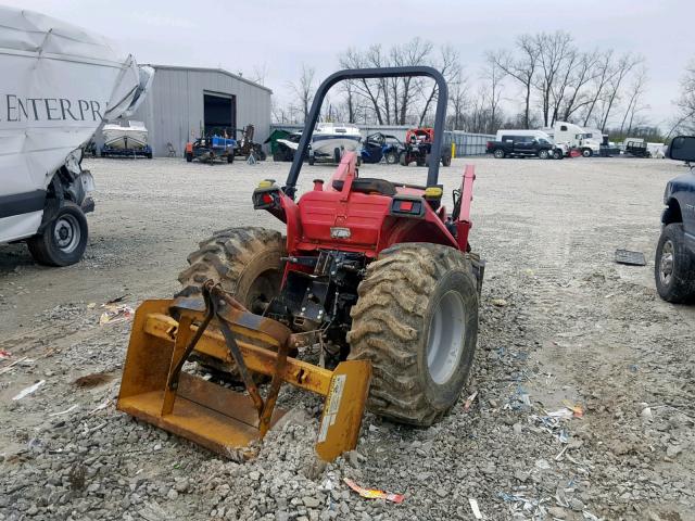 28G080741590 - 2007 MAHINDRA AND MAHINDRA TRACTOR RED photo 4