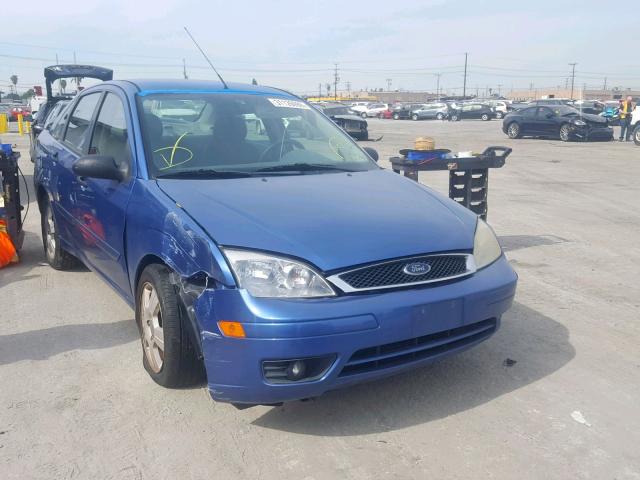 1FAFP34N25W307368 - 2005 FORD FOCUS ZX4 BLUE photo 1