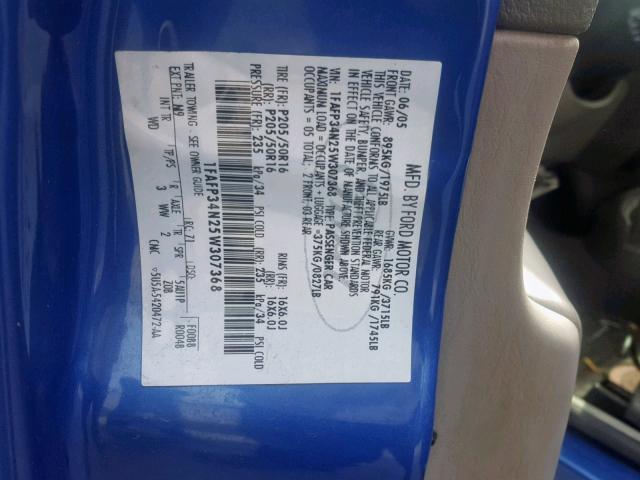 1FAFP34N25W307368 - 2005 FORD FOCUS ZX4 BLUE photo 10