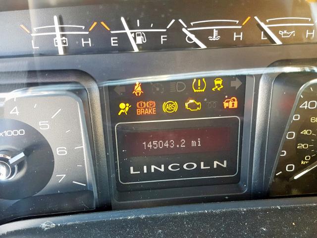 5LMJJ3J58BEJ04876 - 2011 LINCOLN NAVIGATOR 银色 照片 8