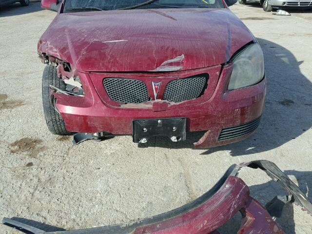 1G2AL15F377358939 - 2007 PONTIAC G5 MAROON photo 9