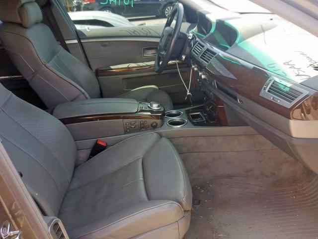 WBAHN83597DT67411 - 2007 BMW 750 GRAY photo 5