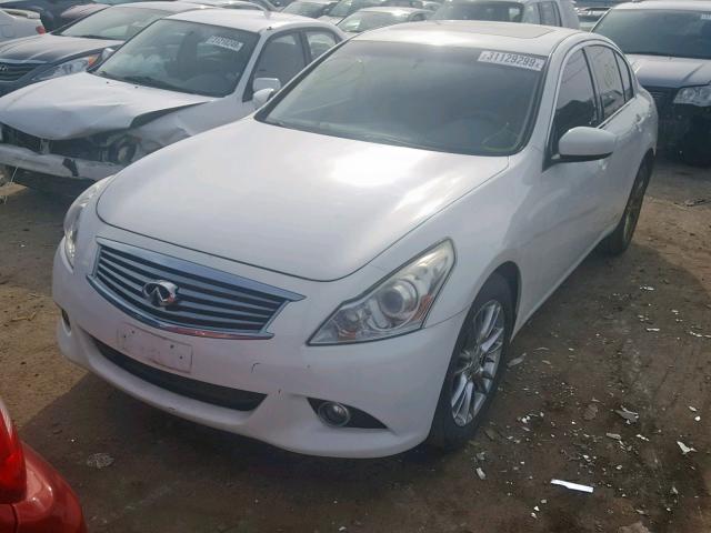 JN1CV6ARXBM351530 - 2011 INFINITI G37 WHITE photo 2