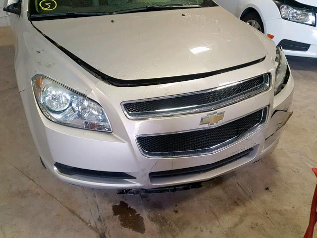 1G1ZB5EB7AF109099 - 2010 CHEVROLET MALIBU LS GOLD photo 9
