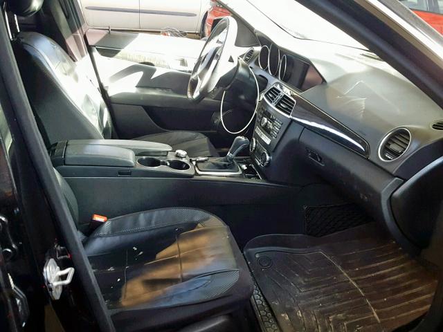 WDDGF8JB0DA760303 - 2013 MERCEDES-BENZ C 350 4MAT BLACK photo 5