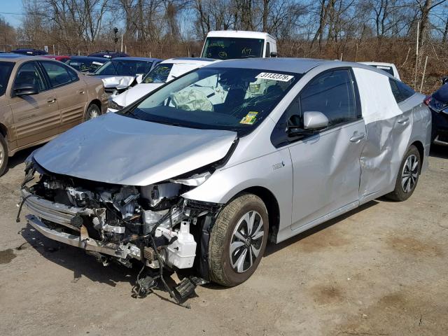 JTDKARFP7J3080654 - 2018 TOYOTA PRIUS PRIM 银色 照片 2