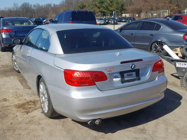 WBADW7C58BE544099 - 2011 BMW 328 I SULE SILVER photo 3