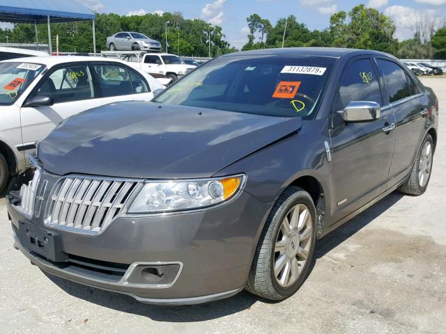 3LNDL2L32CR812586 - 2012 LINCOLN MKZ HYBRID GRAY photo 2