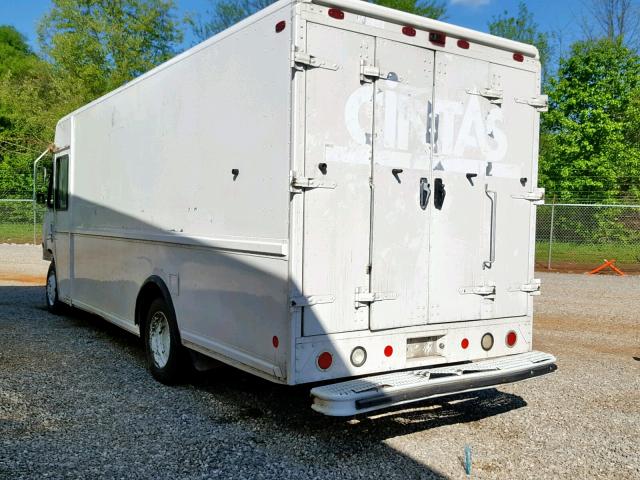 4UZAANBW85CU42848 - 2005 FREIGHTLINER CHASSIS M WHITE photo 3