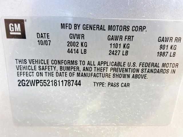2G2WP552181178744 - 2008 PONTIAC GRAND PRIX SILVER photo 10
