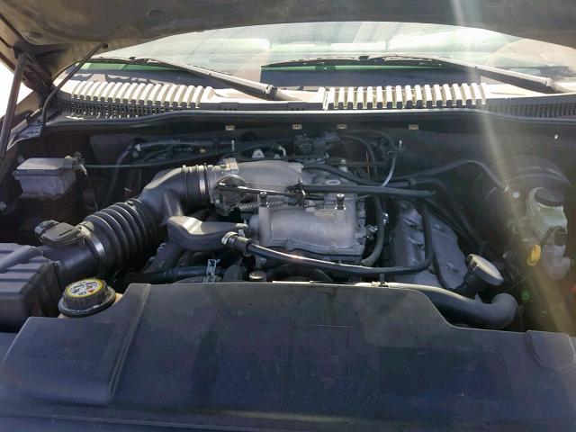 5LMEU68H84ZJ03829 - 2004 LINCOLN AVIATOR შავი ფოტო 7