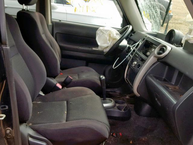 JTLKT324654020291 - 2005 TOYOTA SCION XB 黑色 照片 5