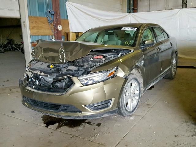 1FAHP2E83DG206070 - 2013 FORD TAURUS SEL GREEN photo 2