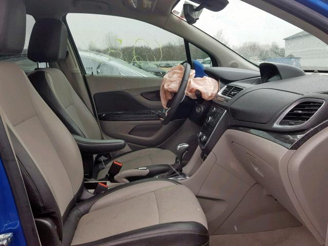 KL4CJASBXEB607592 - 2014 BUICK ENCORE BLUE photo 5