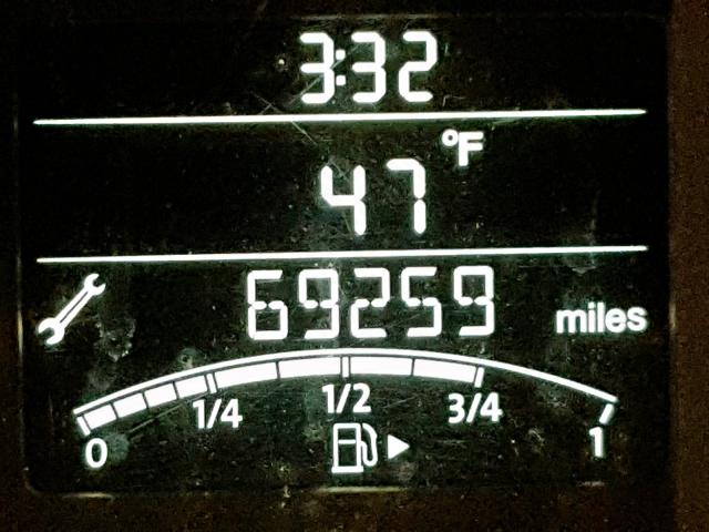 3VW2K7AJ7CM124994 - 2012 VOLKSWAGEN JETTA BASE TAN photo 8