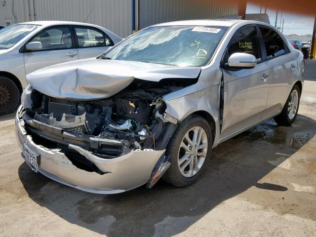 KNAFU4A28B5443991 - 2011 KIA FORTE EX SILVER photo 2