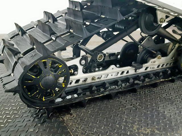 2BPSBU9C99V000614 - 2009 SKI DOO 800CC  YELLOW photo 19