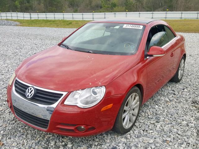 WVWFA71F97V045776 - 2007 VOLKSWAGEN EOS 2.0T L RED photo 2