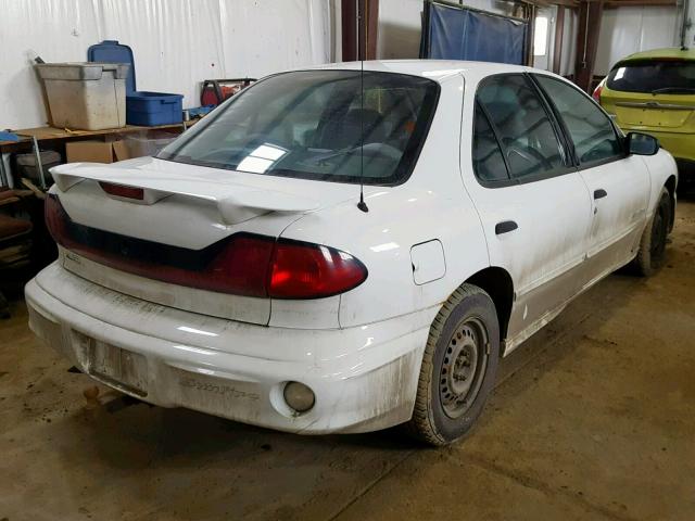 3G2JB52F14S108921 - 2004 PONTIAC SUNFIRE SL WHITE photo 4