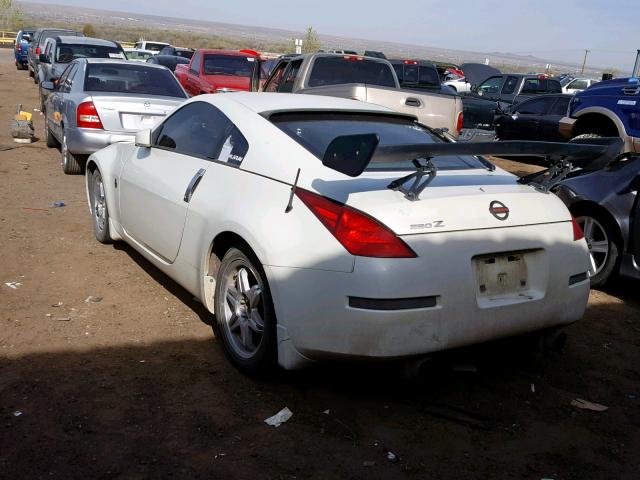 JN1AZ34D73T111417 - 2003 NISSAN 350Z COUPE WHITE photo 3