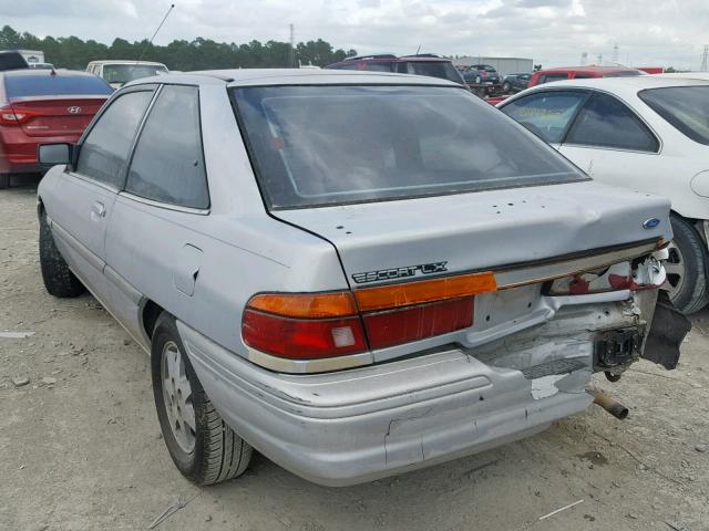 3FASP11J7TR145550 - 1996 FORD ESCORT LX SILVER photo 3