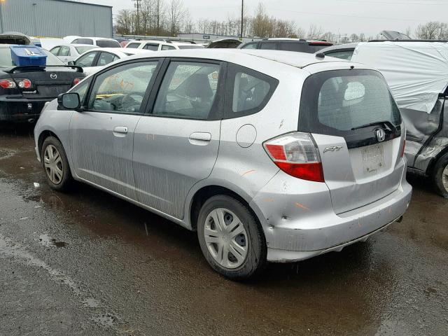 JHMGE8H35BC012528 - 2011 HONDA FIT SILVER photo 3