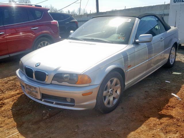 WBABR3349YEB40965 - 2000 BMW 323 CI SILVER photo 2