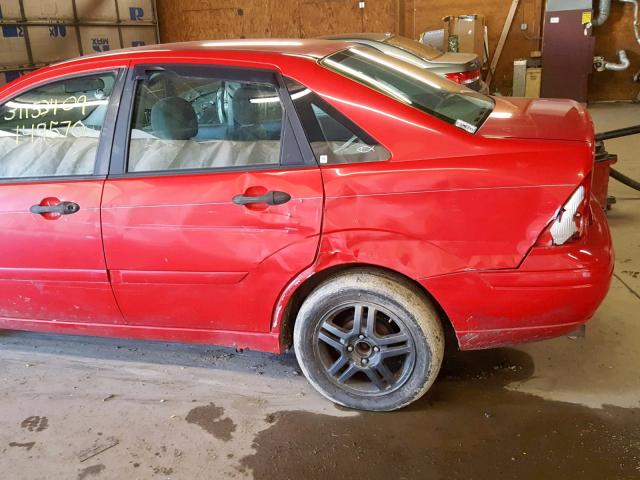 1FAFP383XYW169429 - 2000 FORD FOCUS ZTS RED photo 9