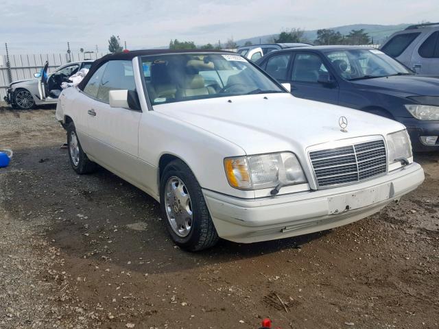 WDBEA66E1RC037478 - 1994 MERCEDES-BENZ E 320 WHITE photo 1