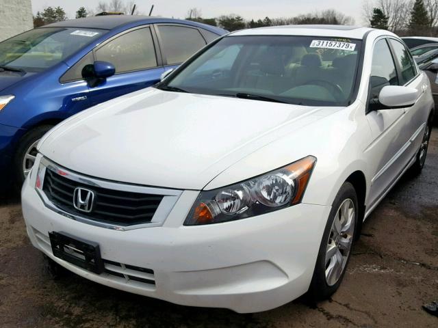 1HGCP2F80AA080639 - 2010 HONDA ACCORD EXL WHITE photo 2