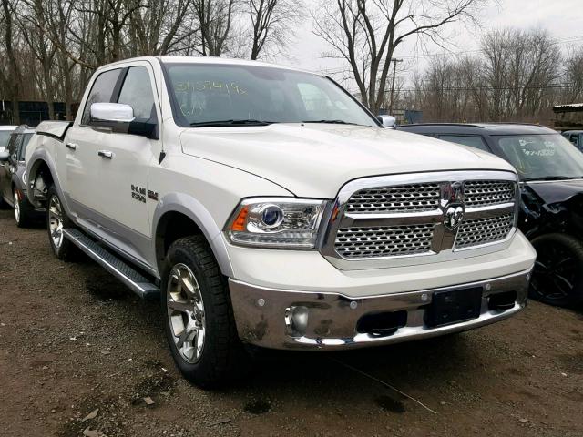 1C6RR7NT9JS103861 - 2018 RAM 1500 LARAM WHITE photo 1