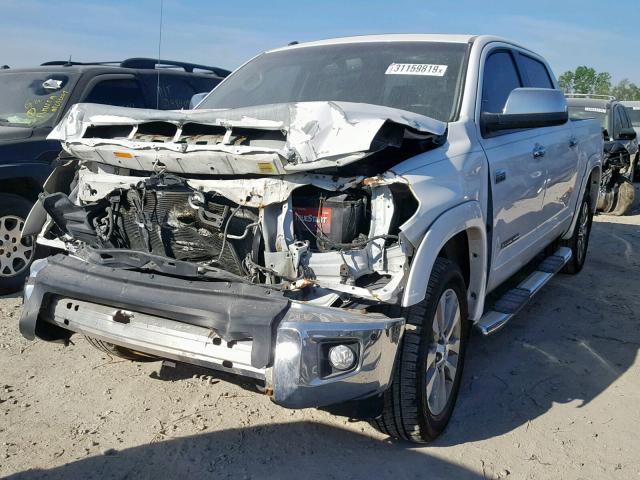 5TFFW5F13HX215994 - 2017 TOYOTA TUNDRA CRE WHITE photo 2