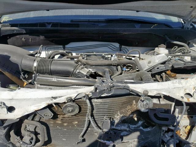 5TFFW5F13HX215994 - 2017 TOYOTA TUNDRA CRE WHITE photo 7