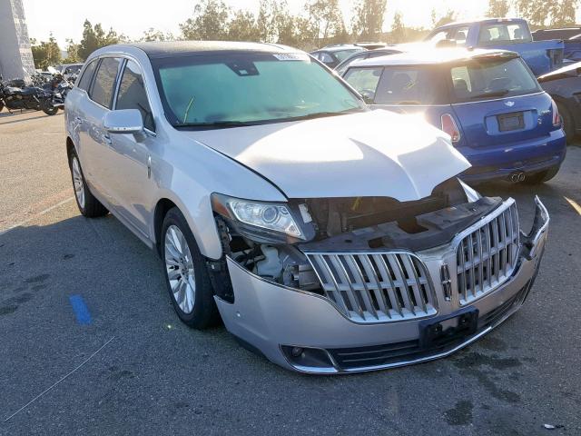 2LMHJ5AT6CBL50600 - 2012 LINCOLN MKT SILVER photo 1