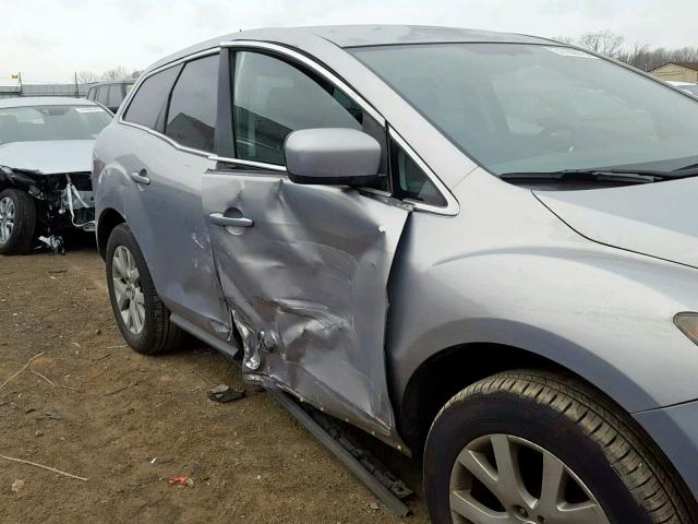 JM3ER29L180189801 - 2008 MAZDA CX-7 SILVER photo 9