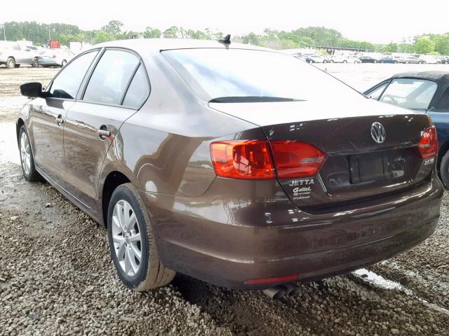 3VWDX7AJ8CM327290 - 2012 VOLKSWAGEN JETTA SE BROWN photo 3