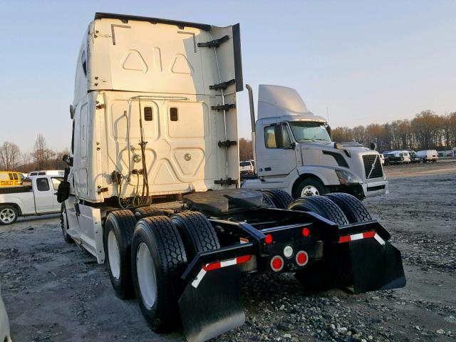 3AKJGLD50FSGE3006 - 2015 FREIGHTLINER CASCADIA 1 WHITE photo 3