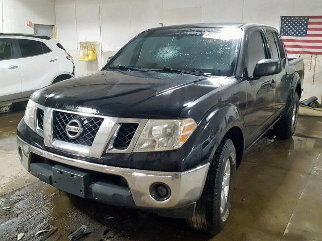 1N6AD0ER0AC430043 - 2010 NISSAN FRONTIER C BLACK photo 2