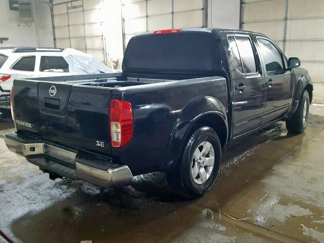 1N6AD0ER0AC430043 - 2010 NISSAN FRONTIER C BLACK photo 4