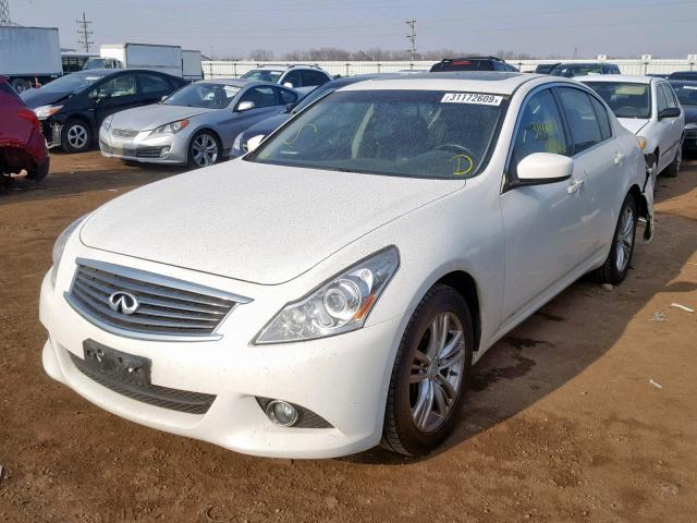 JN1CV6AR8DM754120 - 2013 INFINITI G37 WHITE photo 2