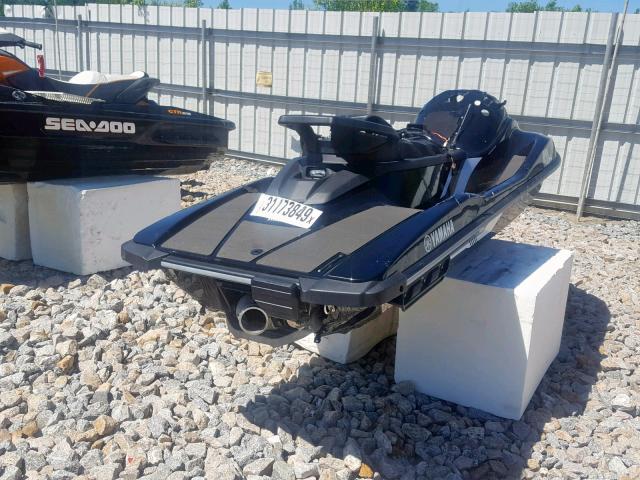 USYAMA4613E717 - 2017 YAMAHA WAVERUNNER BLACK photo 6