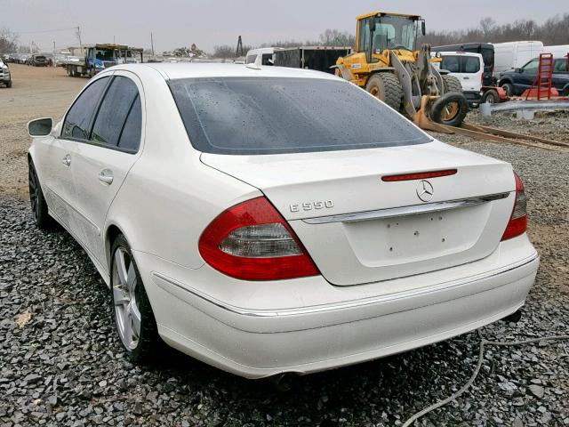 WDBUF72X77B046084 - 2007 MERCEDES-BENZ E 550 WHITE photo 3