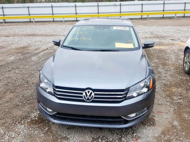 1VWBV7A34FC003855 - 2015 VOLKSWAGEN PASSAT SE CHARCOAL photo 9